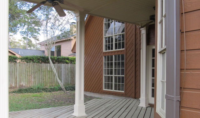 Golden Gate Painting covered patio, deck, and exterior trim project